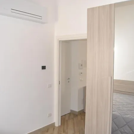 Centre - 1-bed - Sleeps 4 Apartment *
