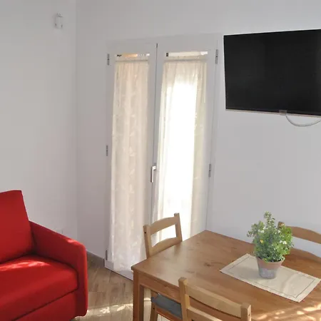 Centre - 1-bed - Sleeps 4 *
